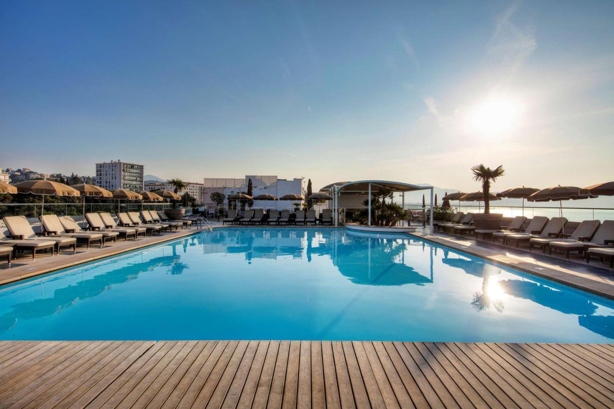 Radisson Blu Hotel Nizza Esterno foto