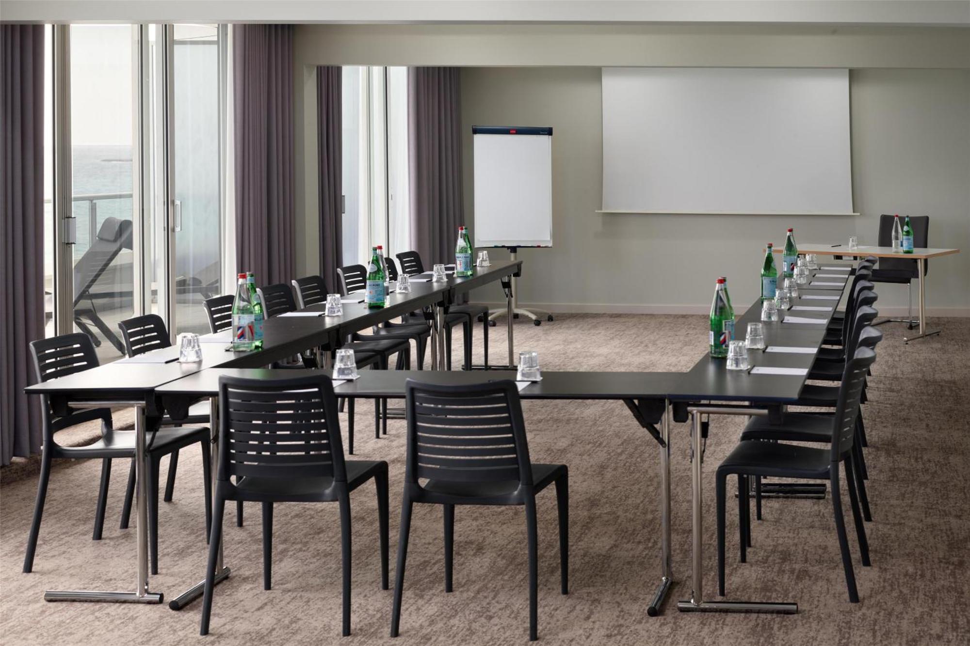 Radisson Blu Hotel Nizza Esterno foto