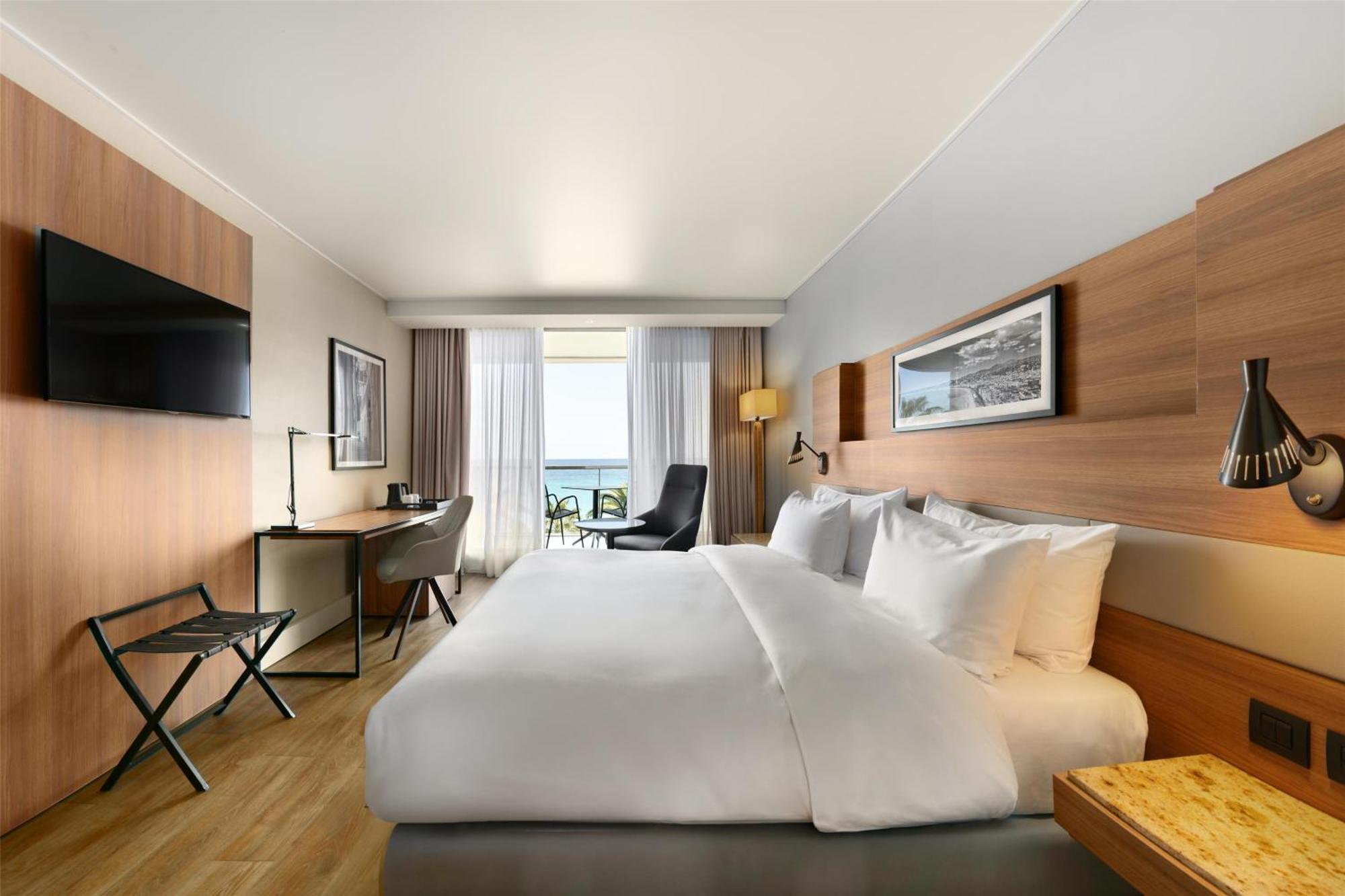 Radisson Blu Hotel Nizza Esterno foto
